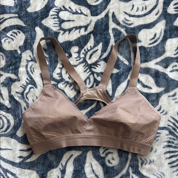 lululemon athletica Other - Lululemon Tan Awake Triangle Bra 32B